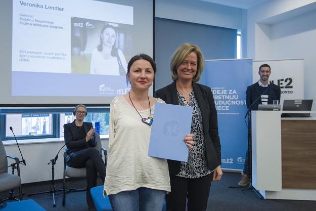 Proglašeni su i nagrađeni pobjednici programa "Reach for Change - Budi promjena"